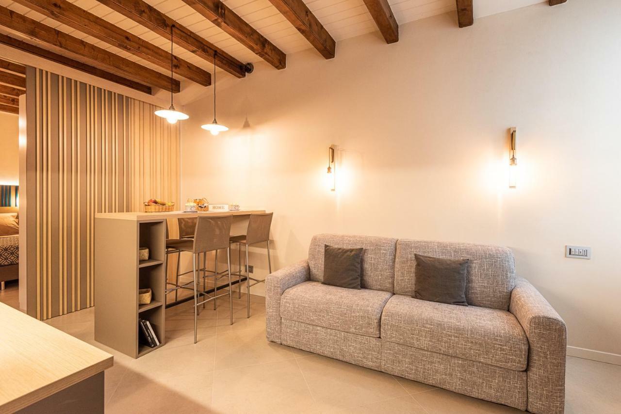 Dreamy Apartment Tre Corone Old Town Desenzano del Garda Extérieur photo
